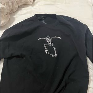 crewneck black skeleton